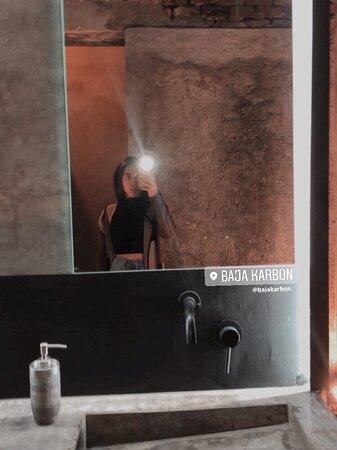 Baja Karbon Wooden Grill