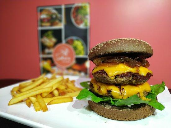 Sakura Beach Food - Burger