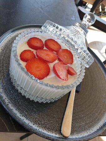 Pavo Patisserie Cafe