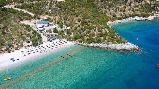 Porto Fino Beach Bar