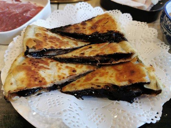 Manhengji Lamb Hotpot