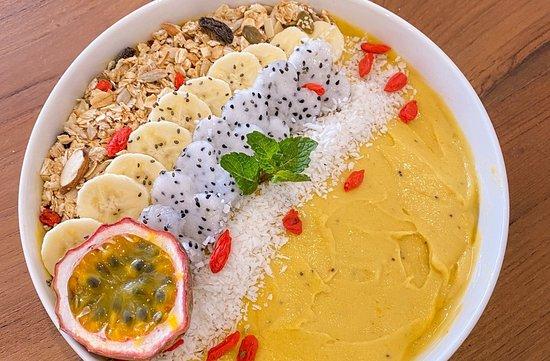 Tropical Juice and Smoothie Bar