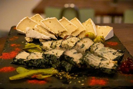 Raisin de Plus - le bar a vin sauce vegetale