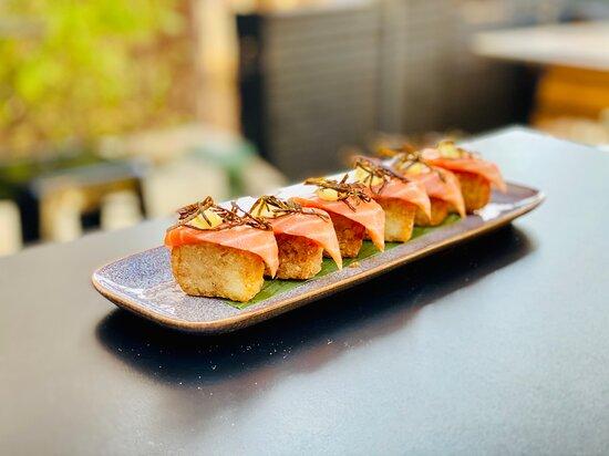 Thai Music Chill Dinner