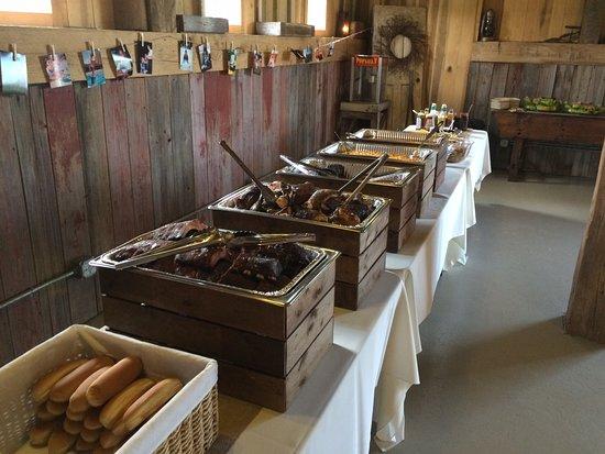 Road Hog Willy's Real Pit Bar-B-Q