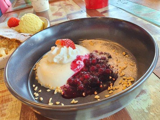 Bake & Brew Cafe By K&A