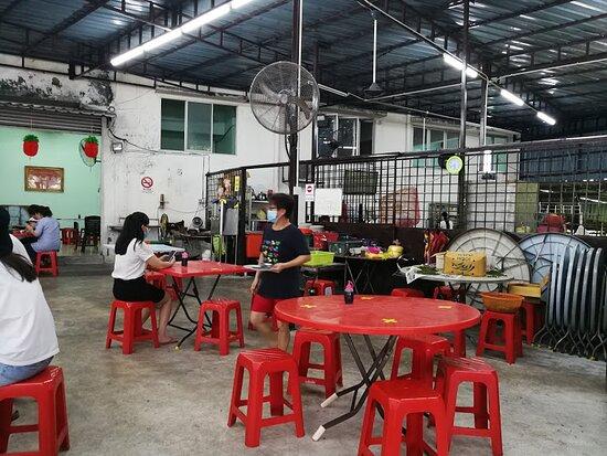 Wei Ji Claypot Chicken Rice