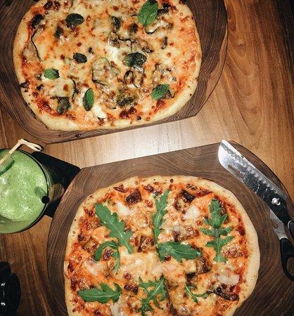 Pizza Burger Liquor Seminyak