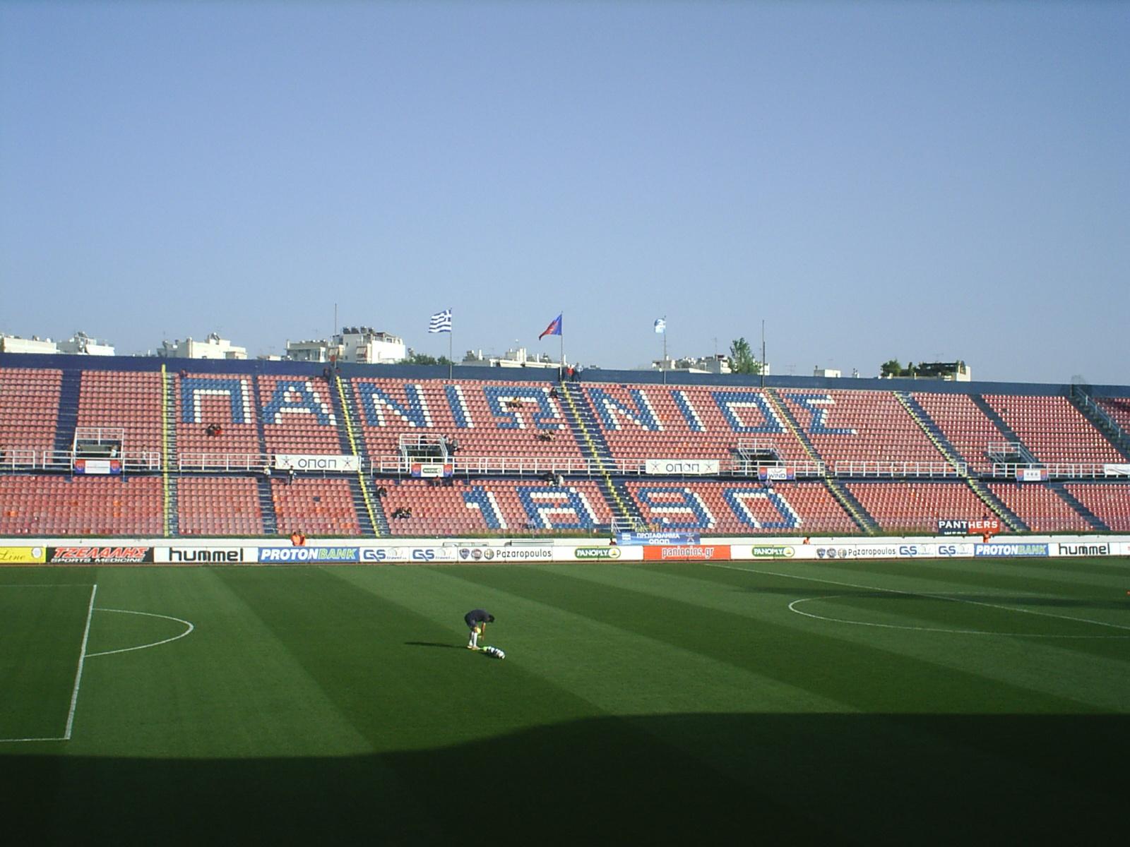 Stadio di Nea Smyrni