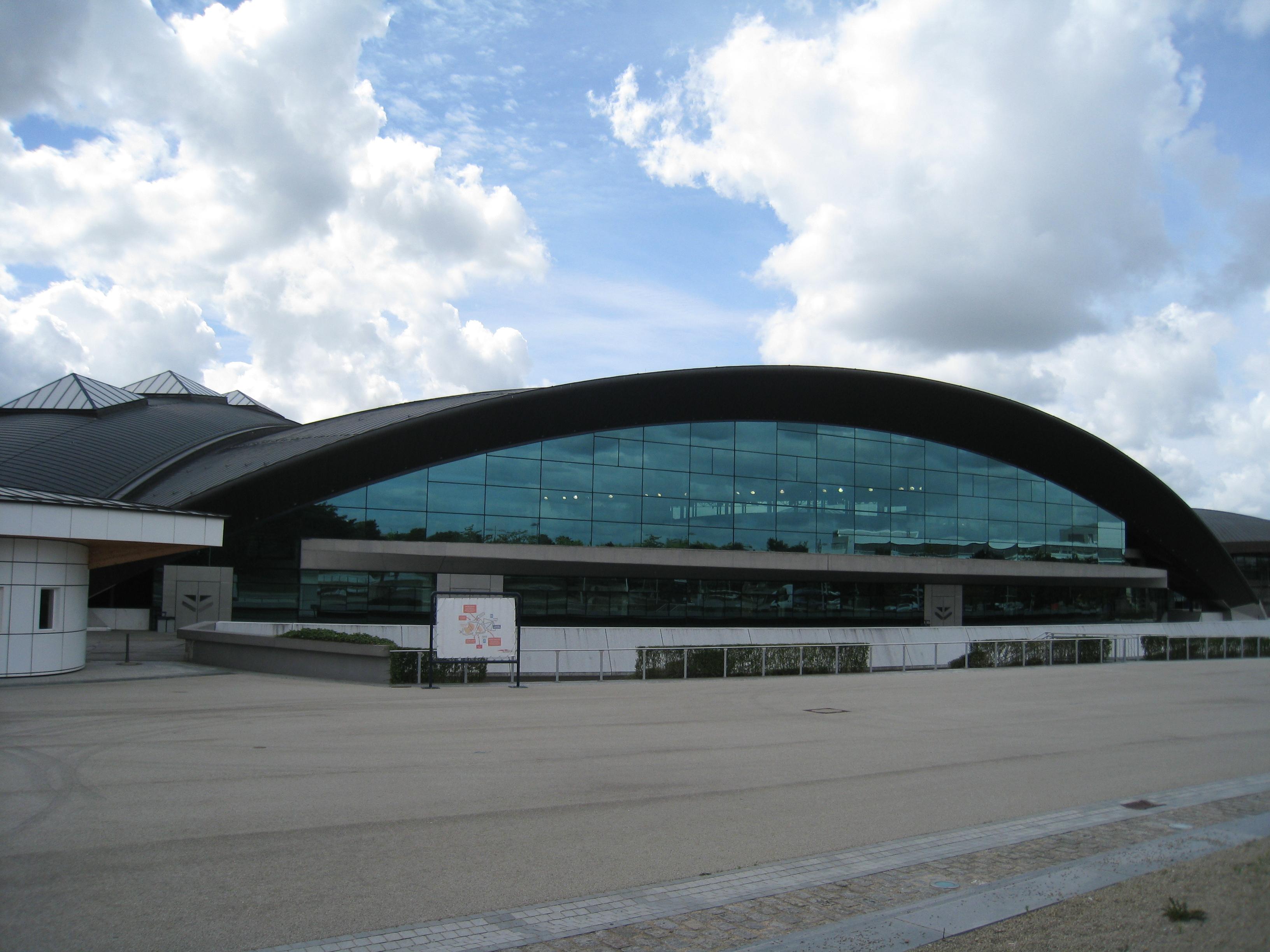 Centre National Sportif et Culturel D'Coque