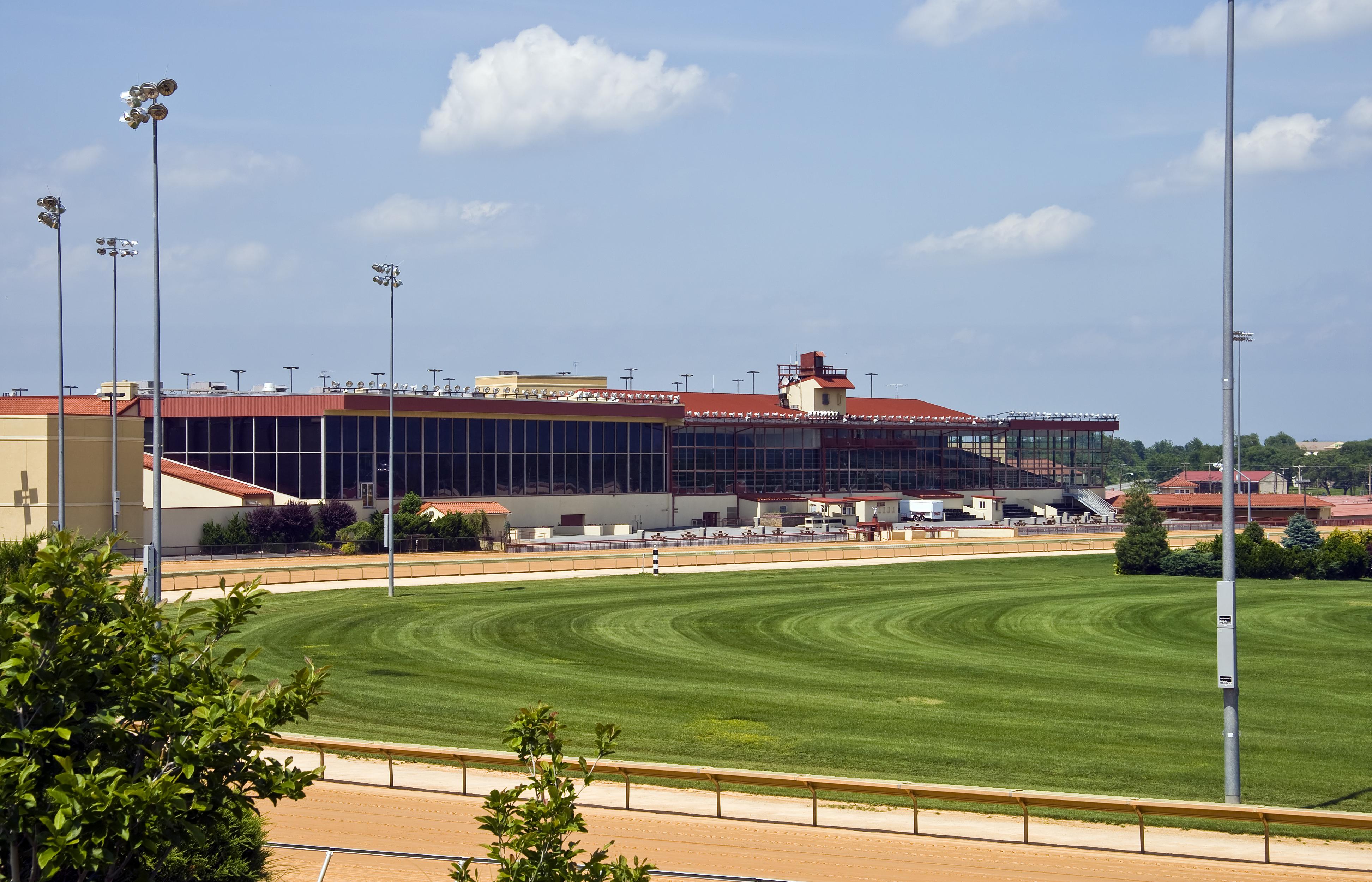 Hollywood Casino at Charles Town Races