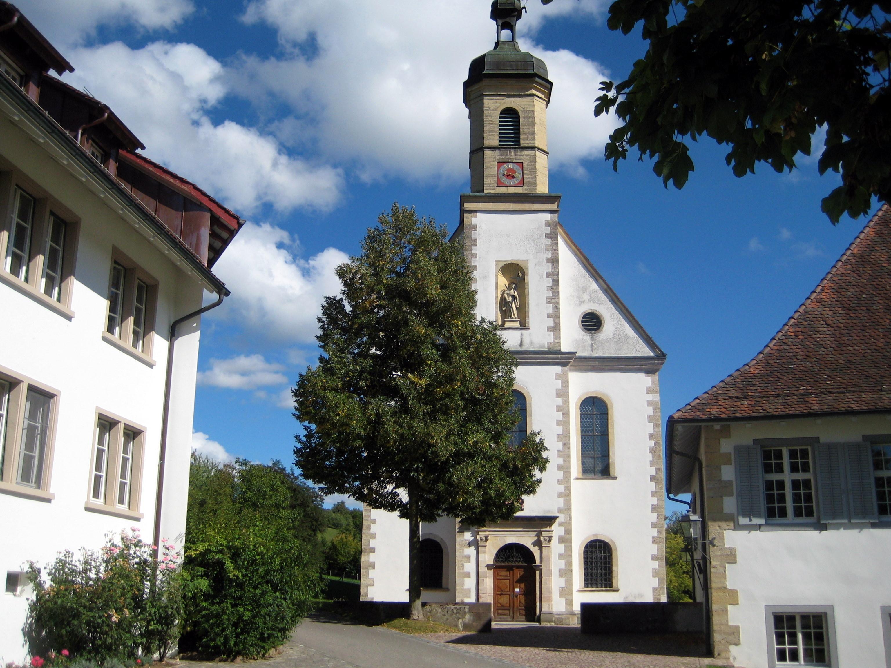 Ehemaliges Zisterzienserinnenkloster mit Kirche