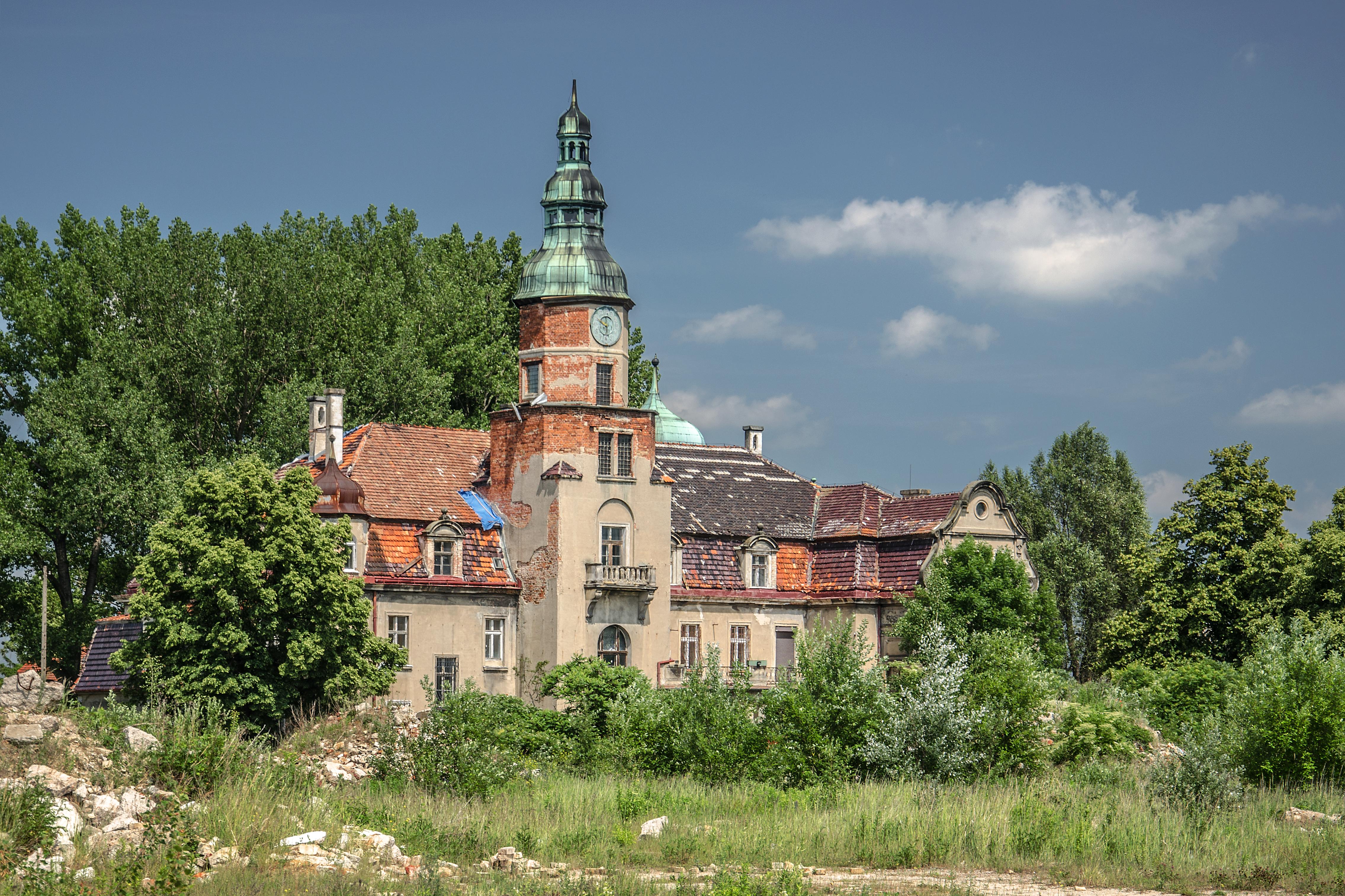 Pałac w Pustkowie Żurawskim