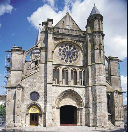 église Saint-Étienne