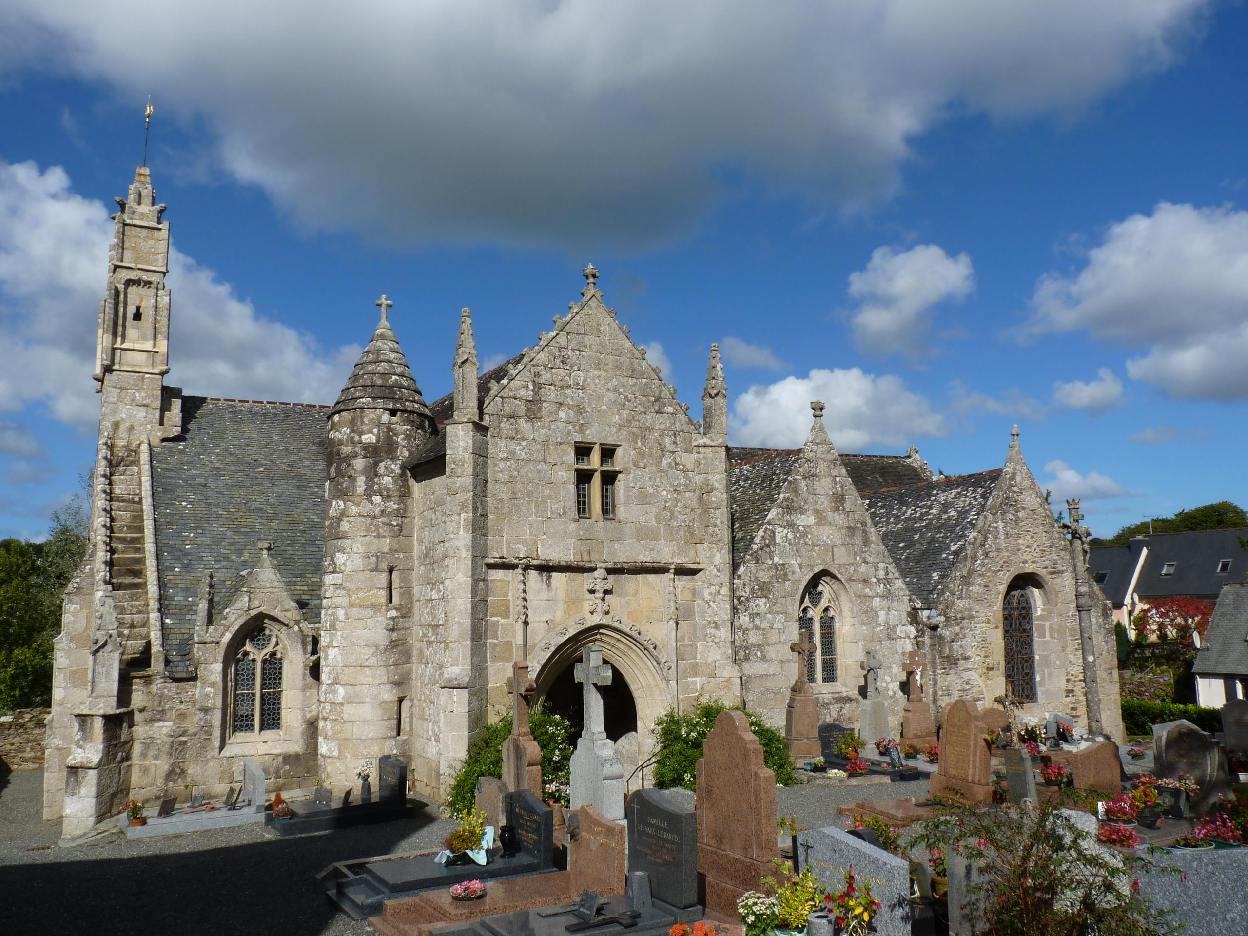 église Saint-Yvi de Loguivy
