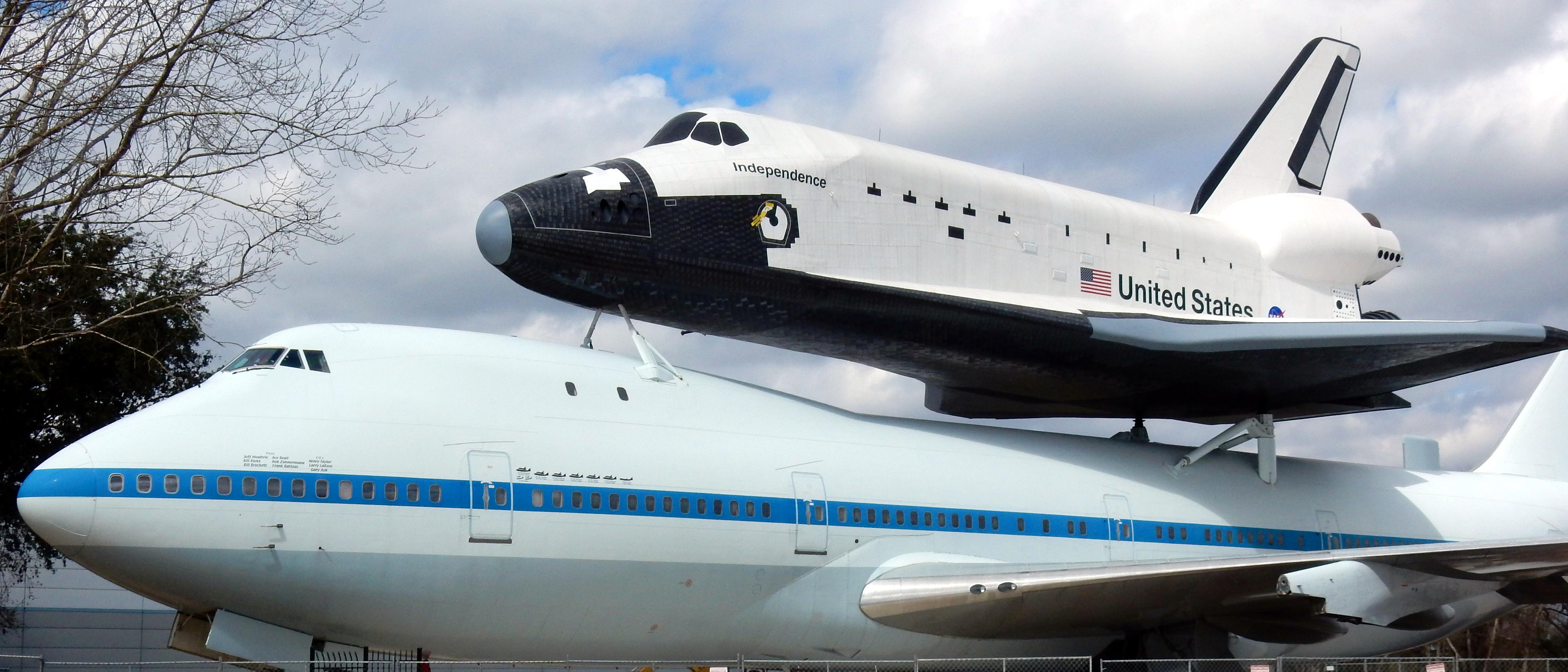 Space Shuttle Independence