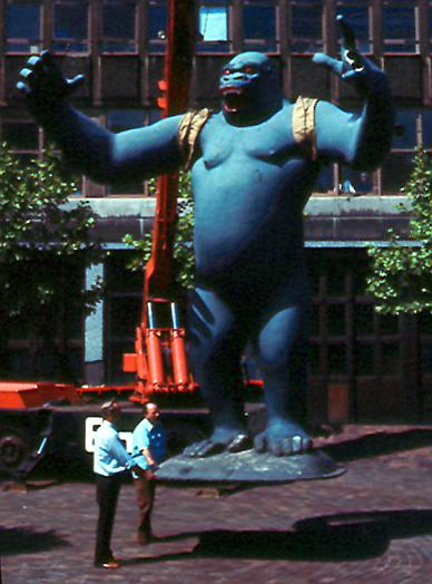 King Kong statue