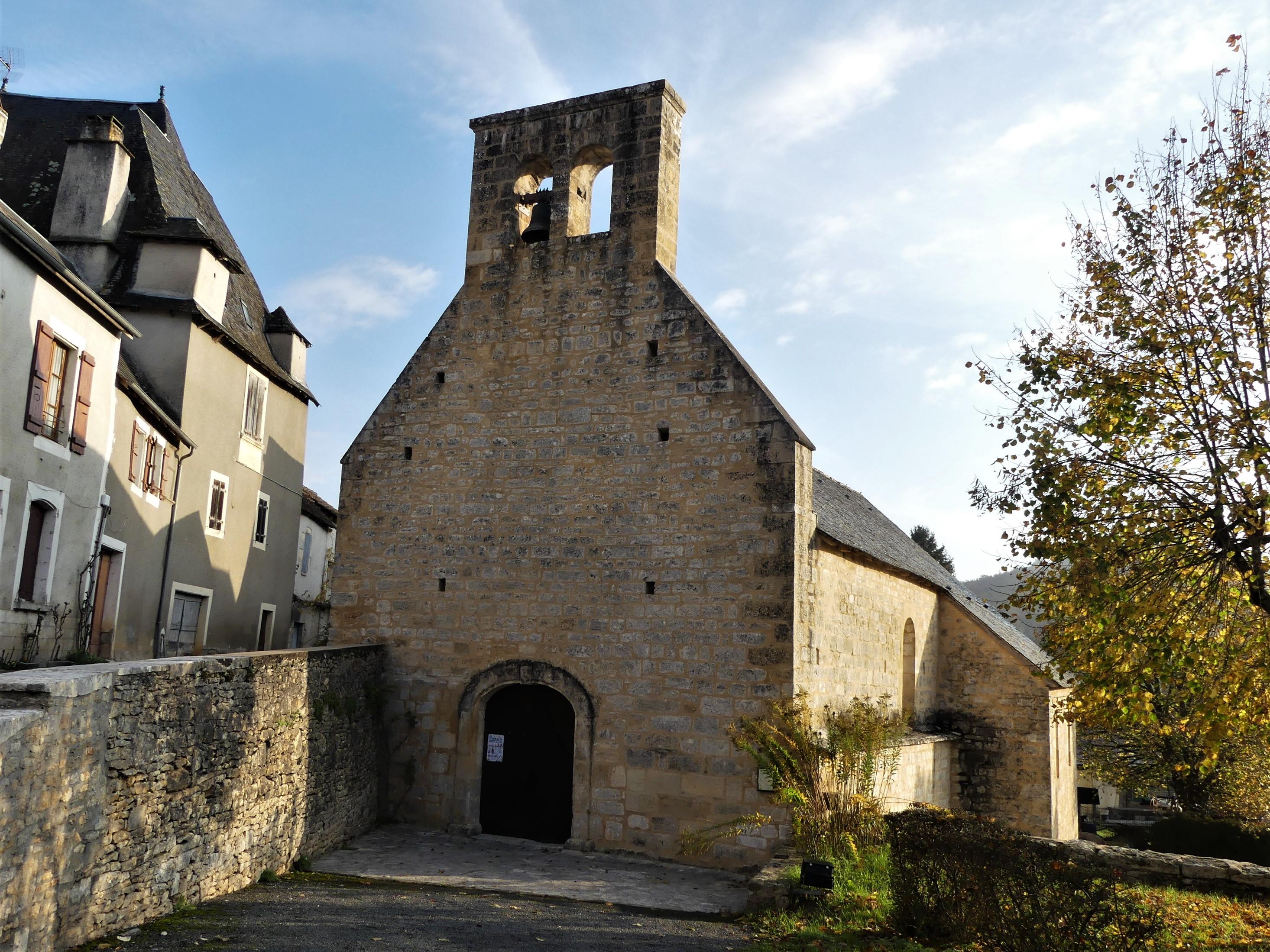 église Saint-Raphaël de Coly