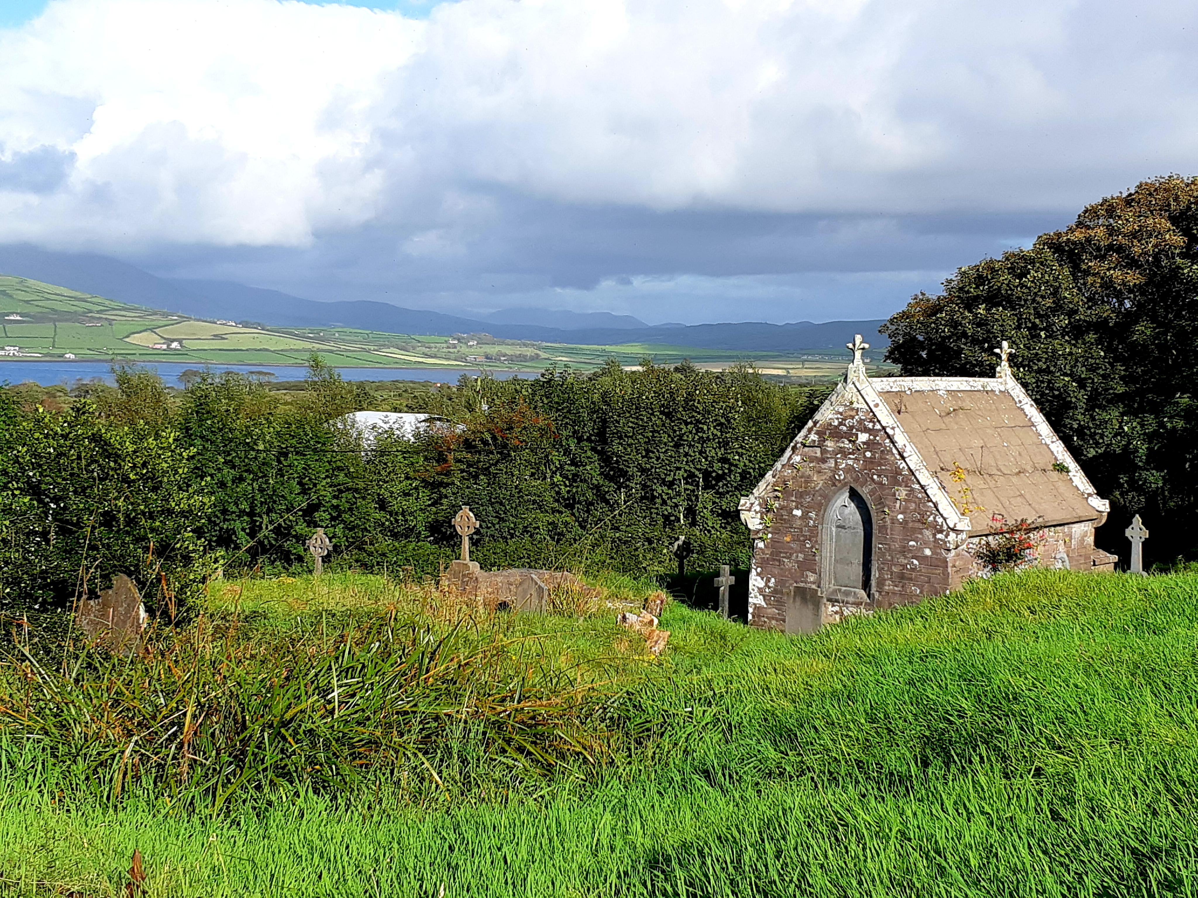 Raheenyhooig Graveyard