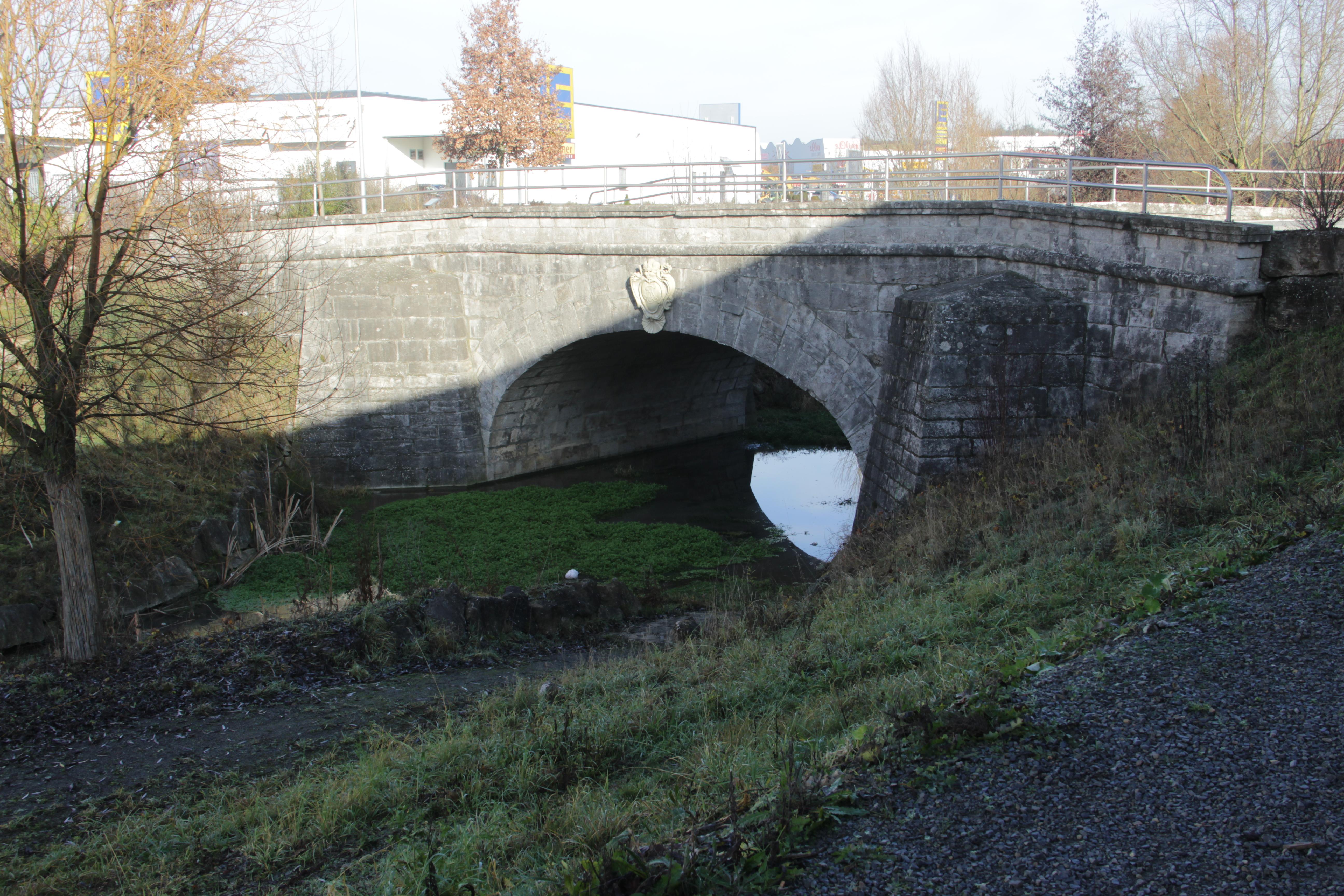 Bogenbrücke