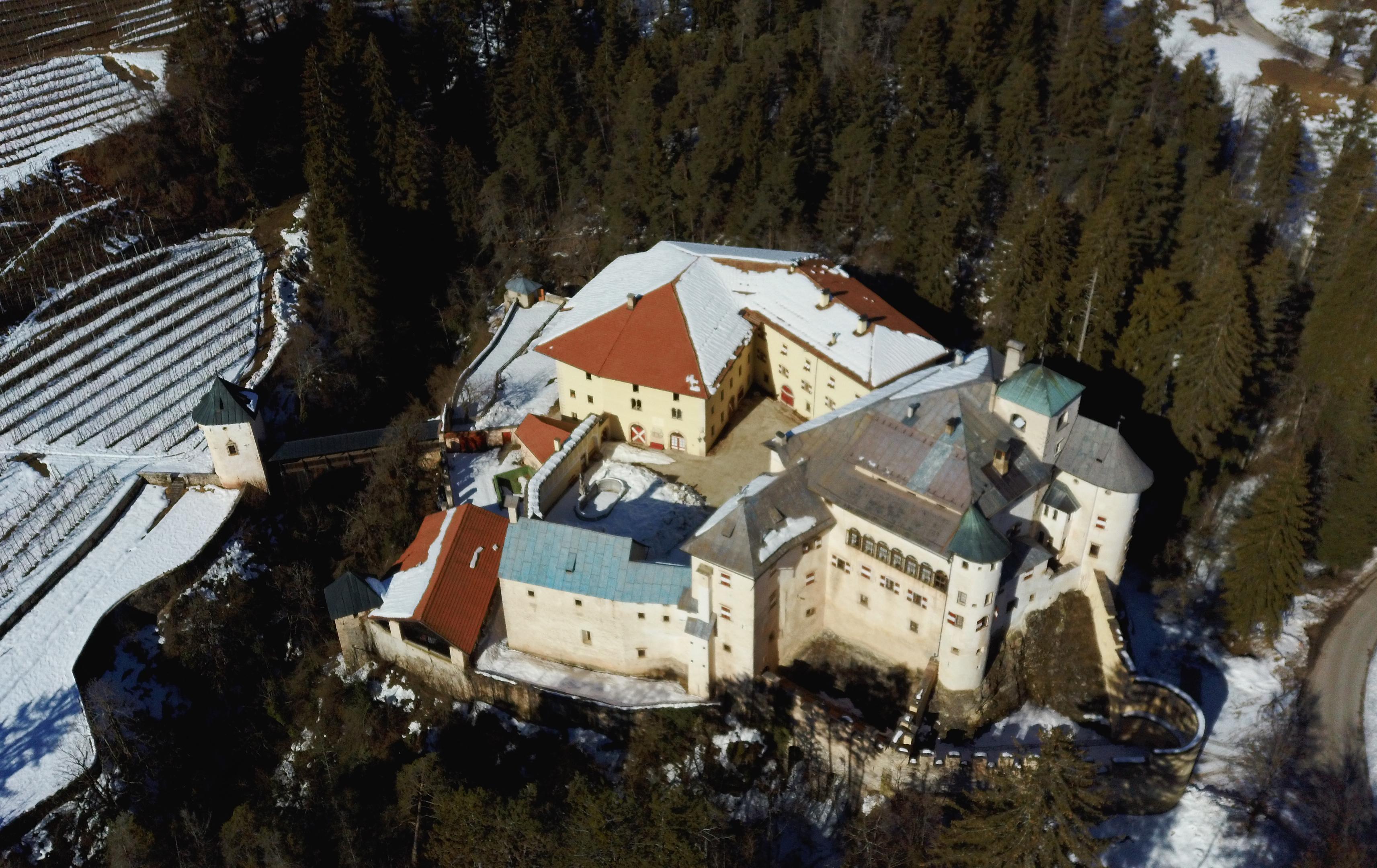 Castel Bragher