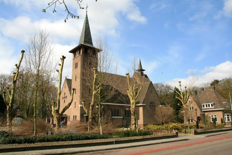 Onze-Lieve-Vrouw-van-Lourdeskerk