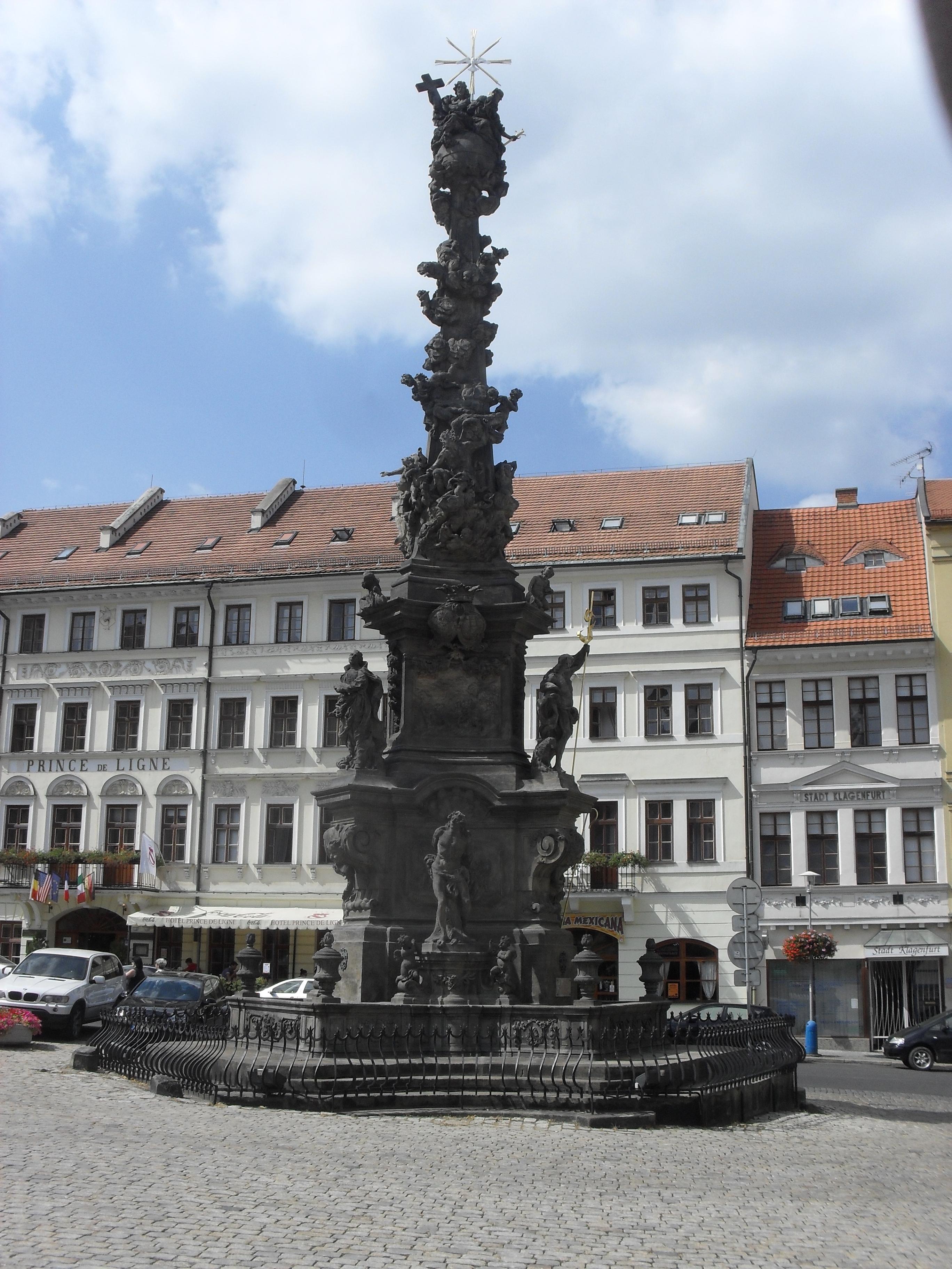 Morový sloup Nejsvětější Trojice
