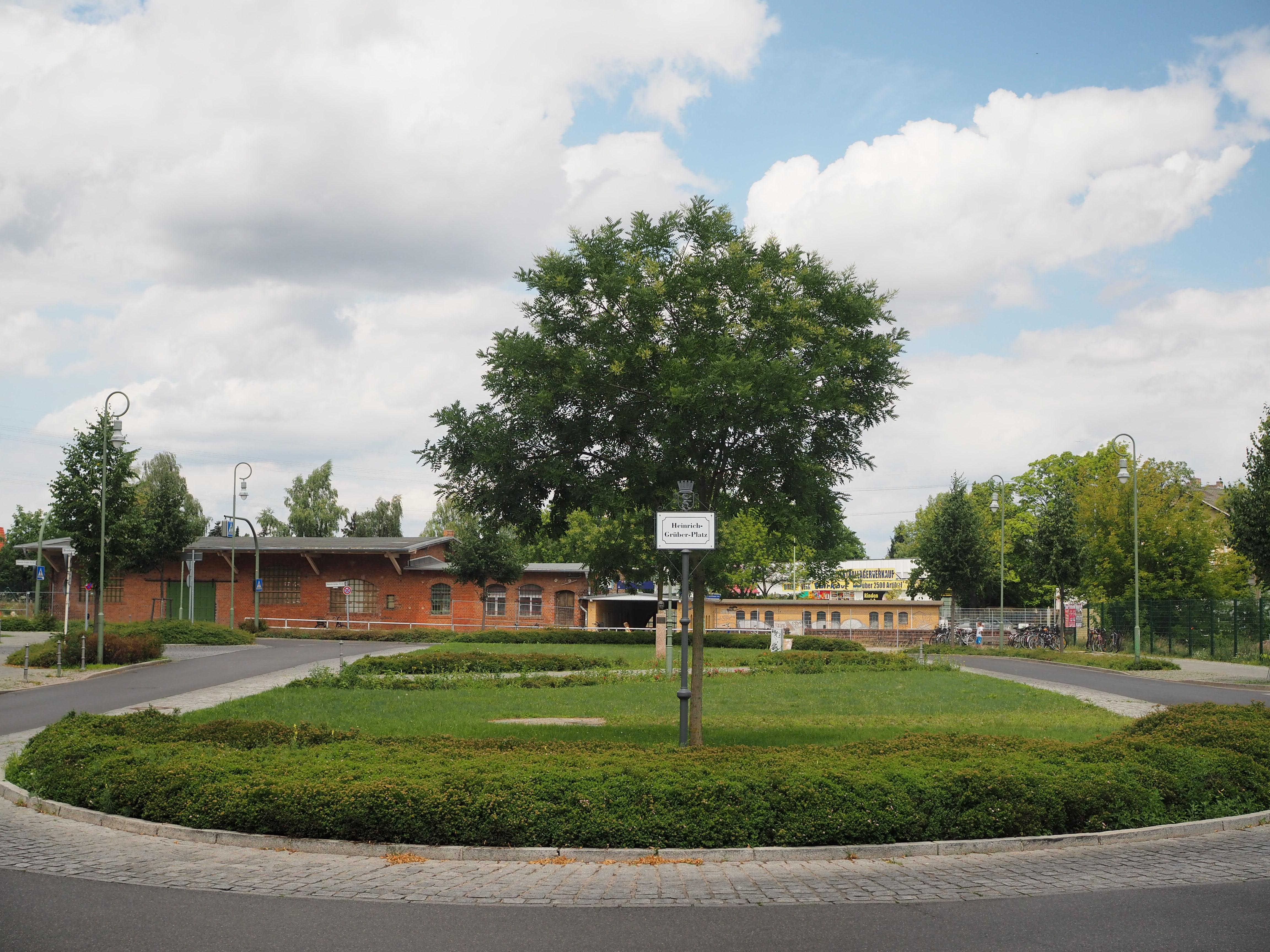 Heinrich-Gruber-Platz