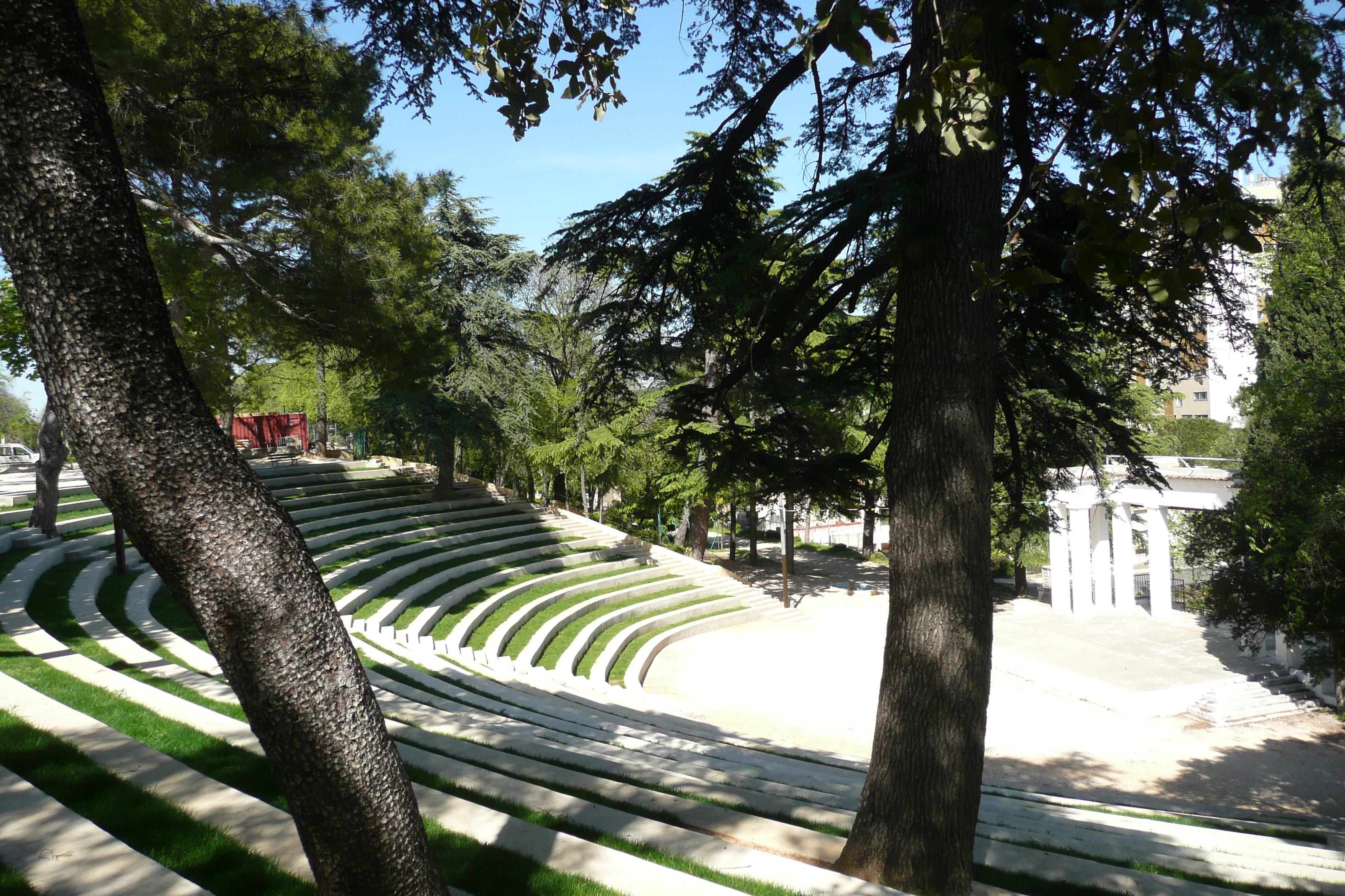 Amphitheatre du Mont Cotton