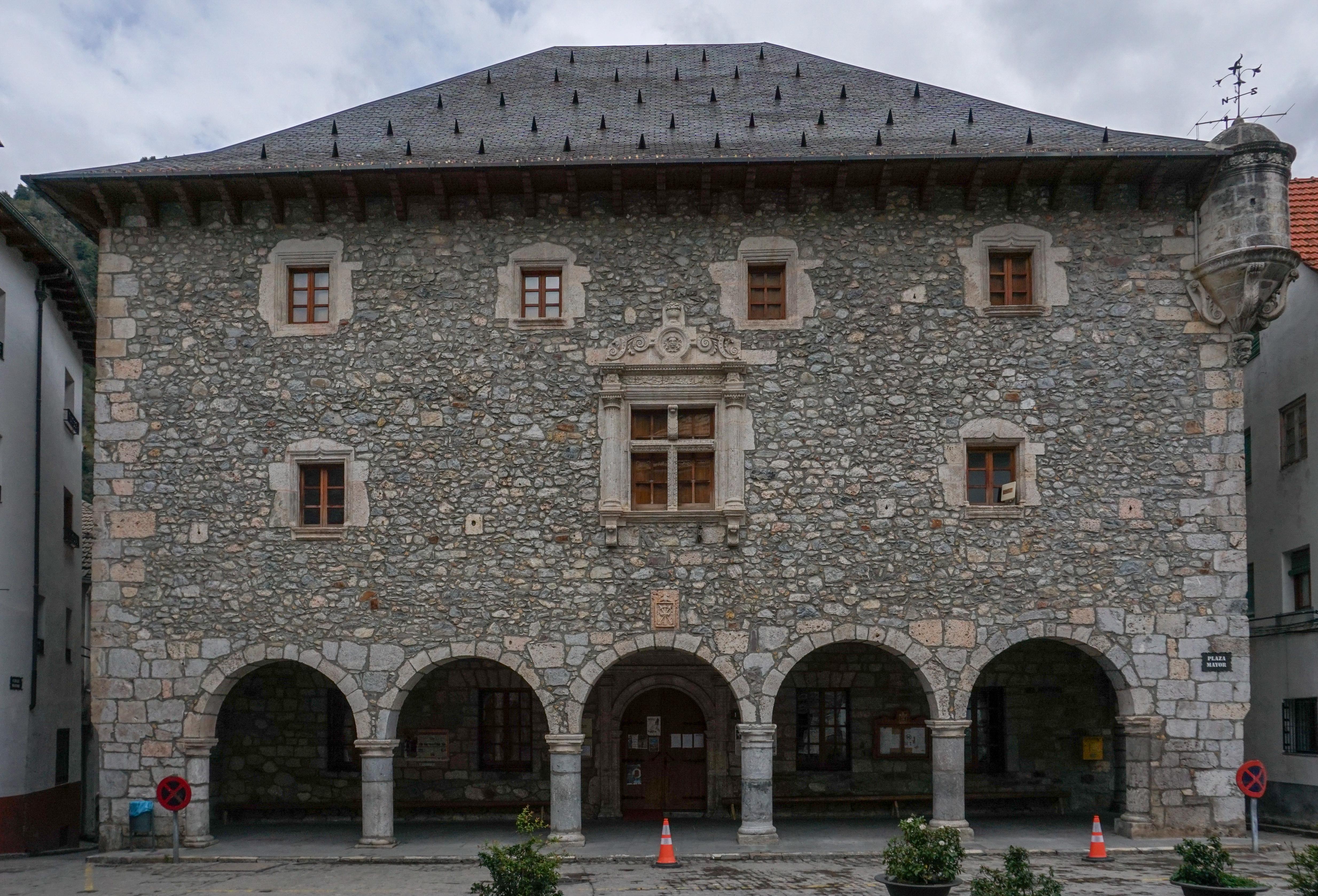Casa consistorial de Bielsa