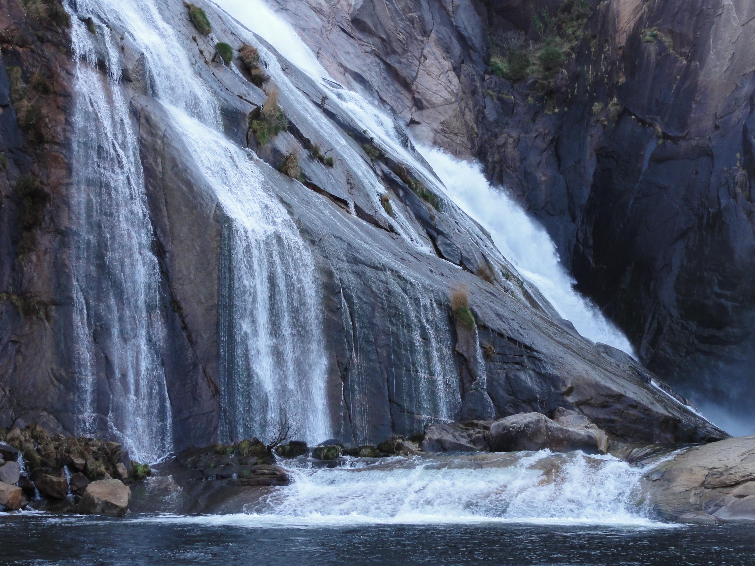 Cascada de Ézaro