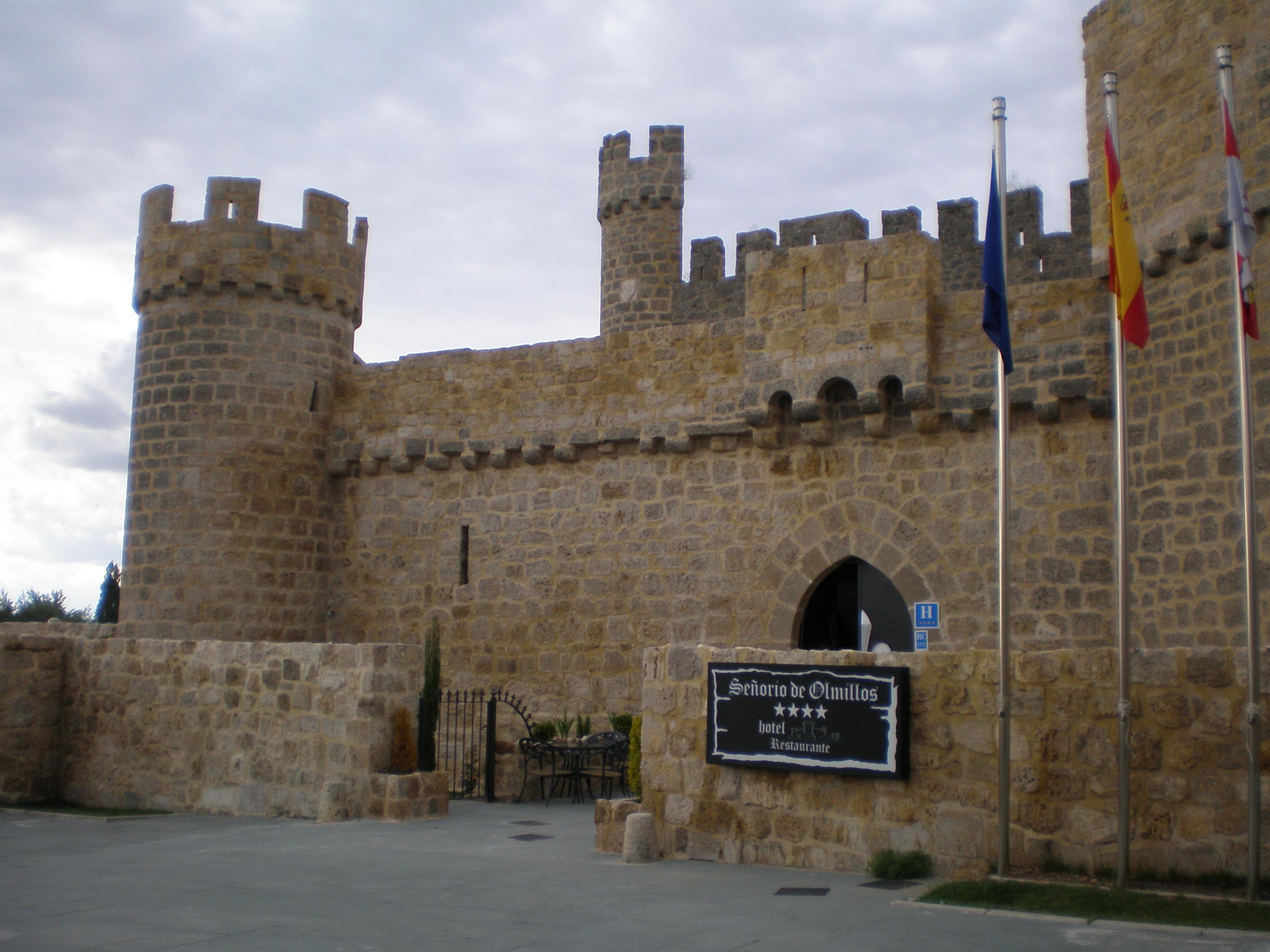 Castillo de Olmillos de Sasamón