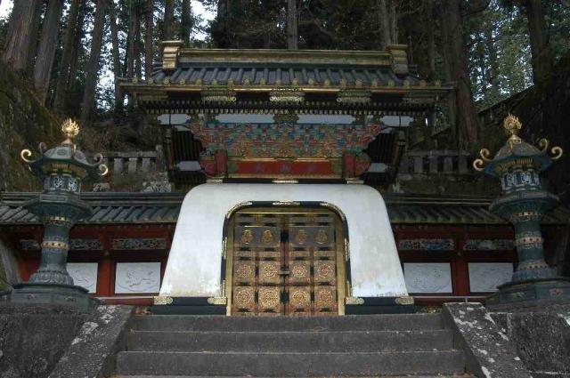 大猷院霊廟
