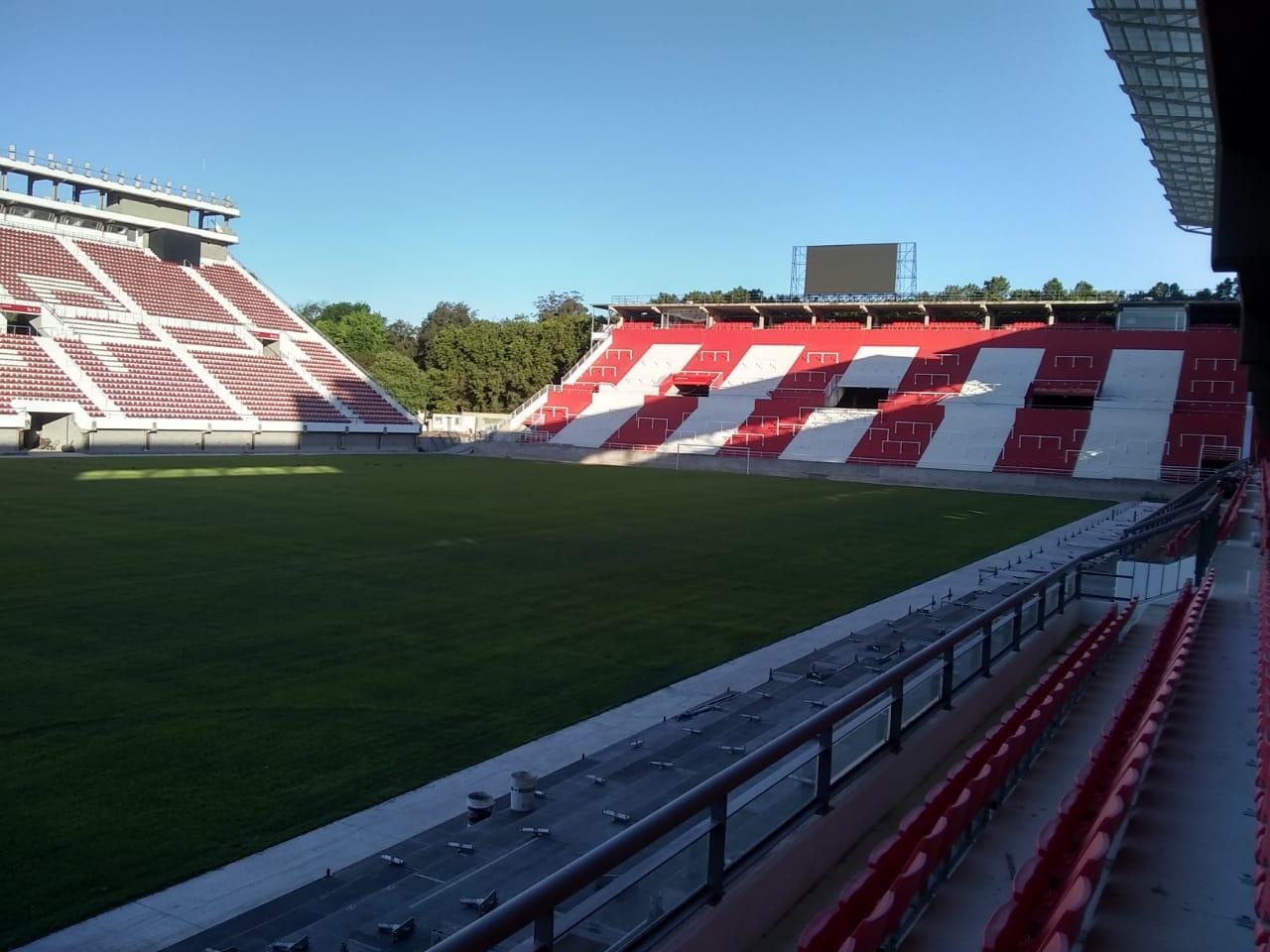 Estadio Jorge Luis Hirschi