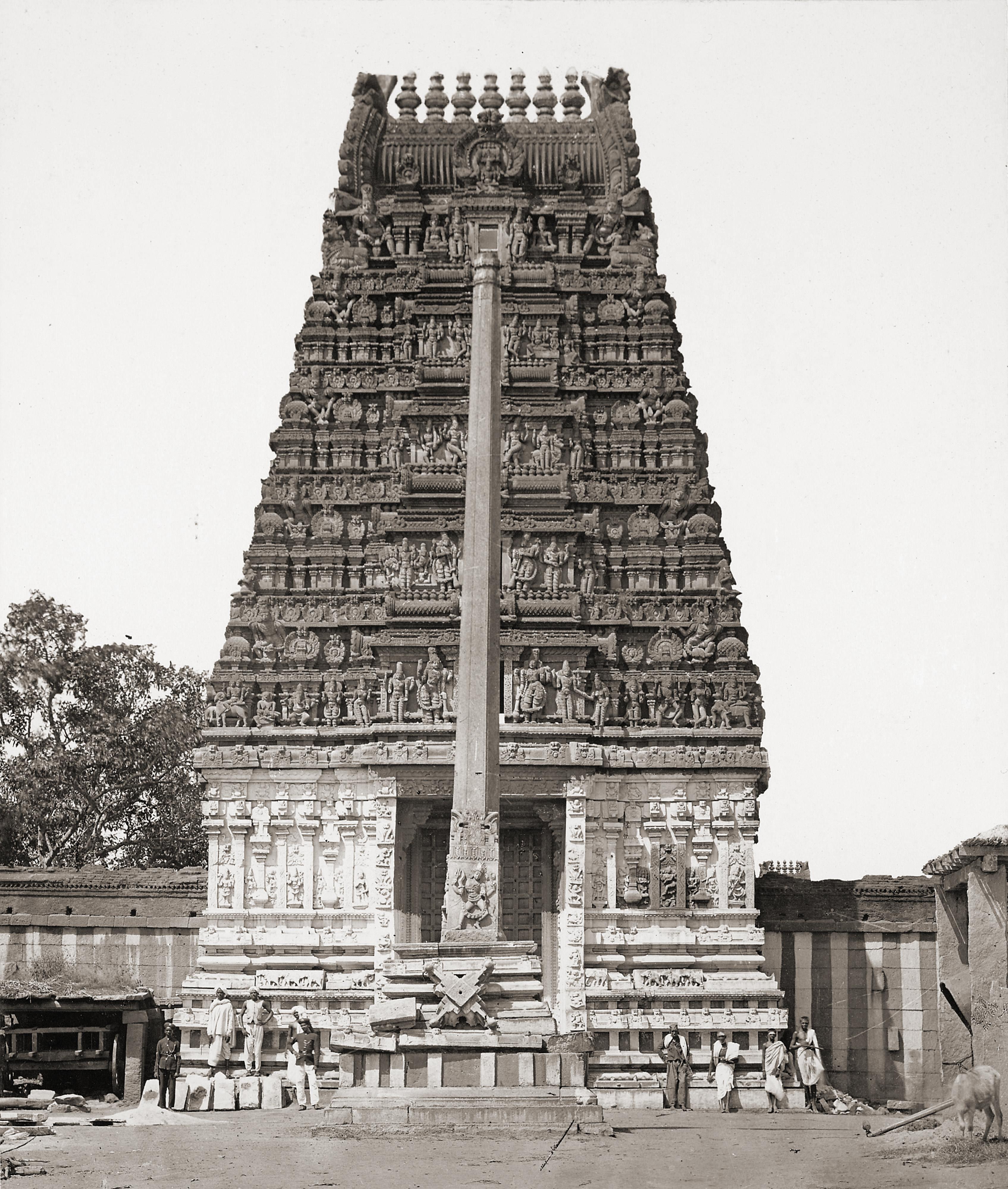 Sri-Someshwara-Swamy-Tempel