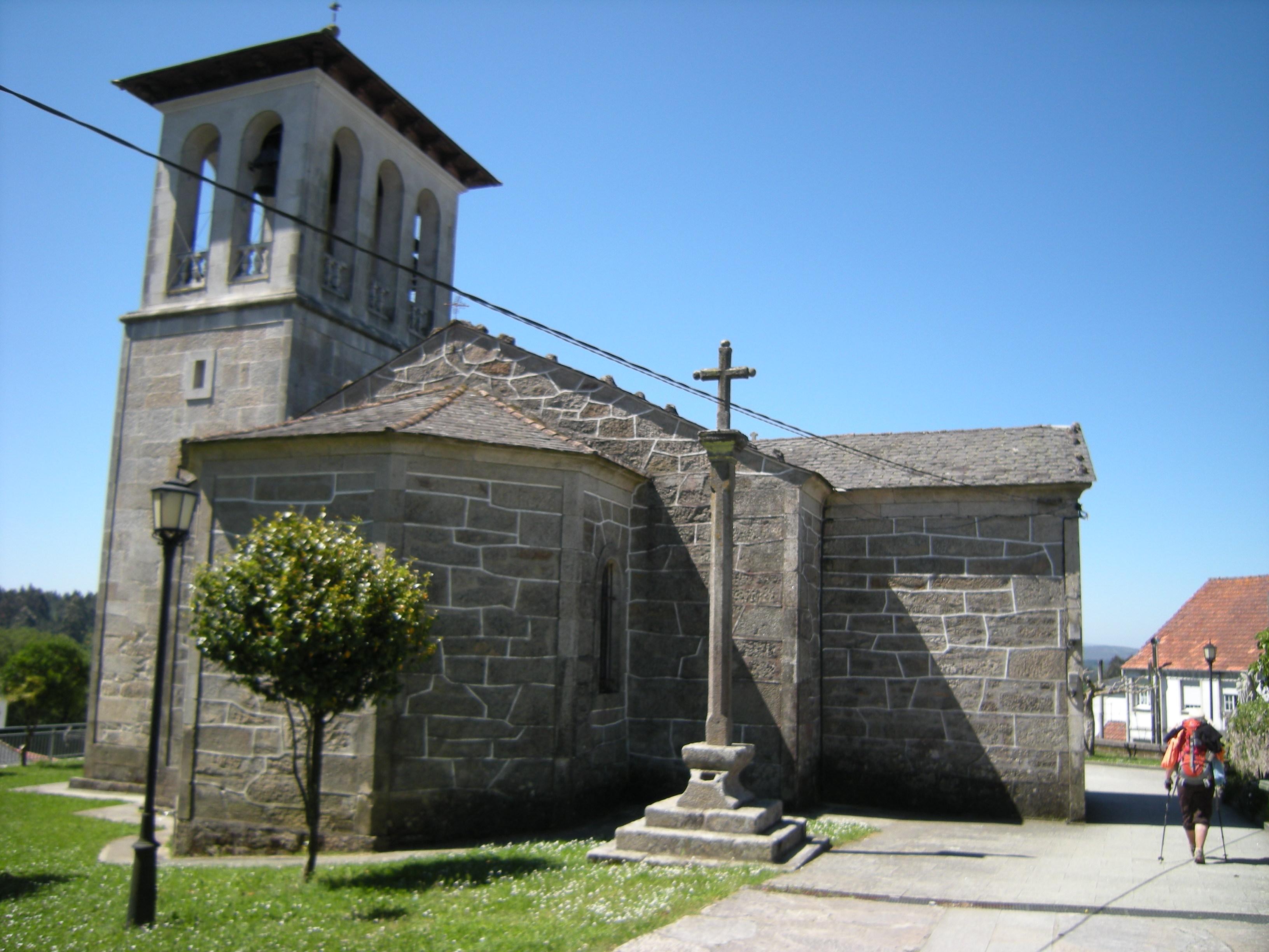 Iglesia de San Tirso