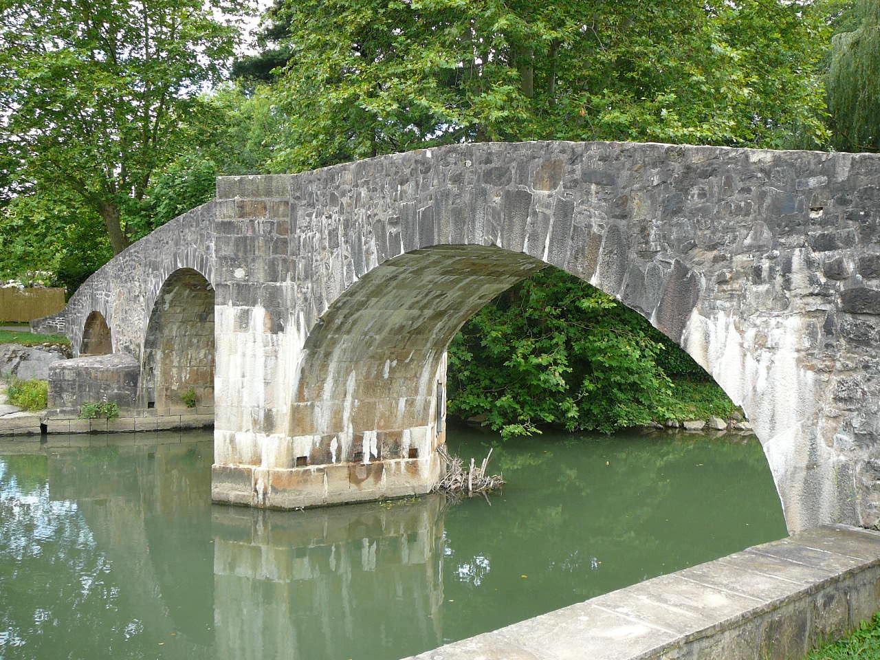 Ascain Roman bridge