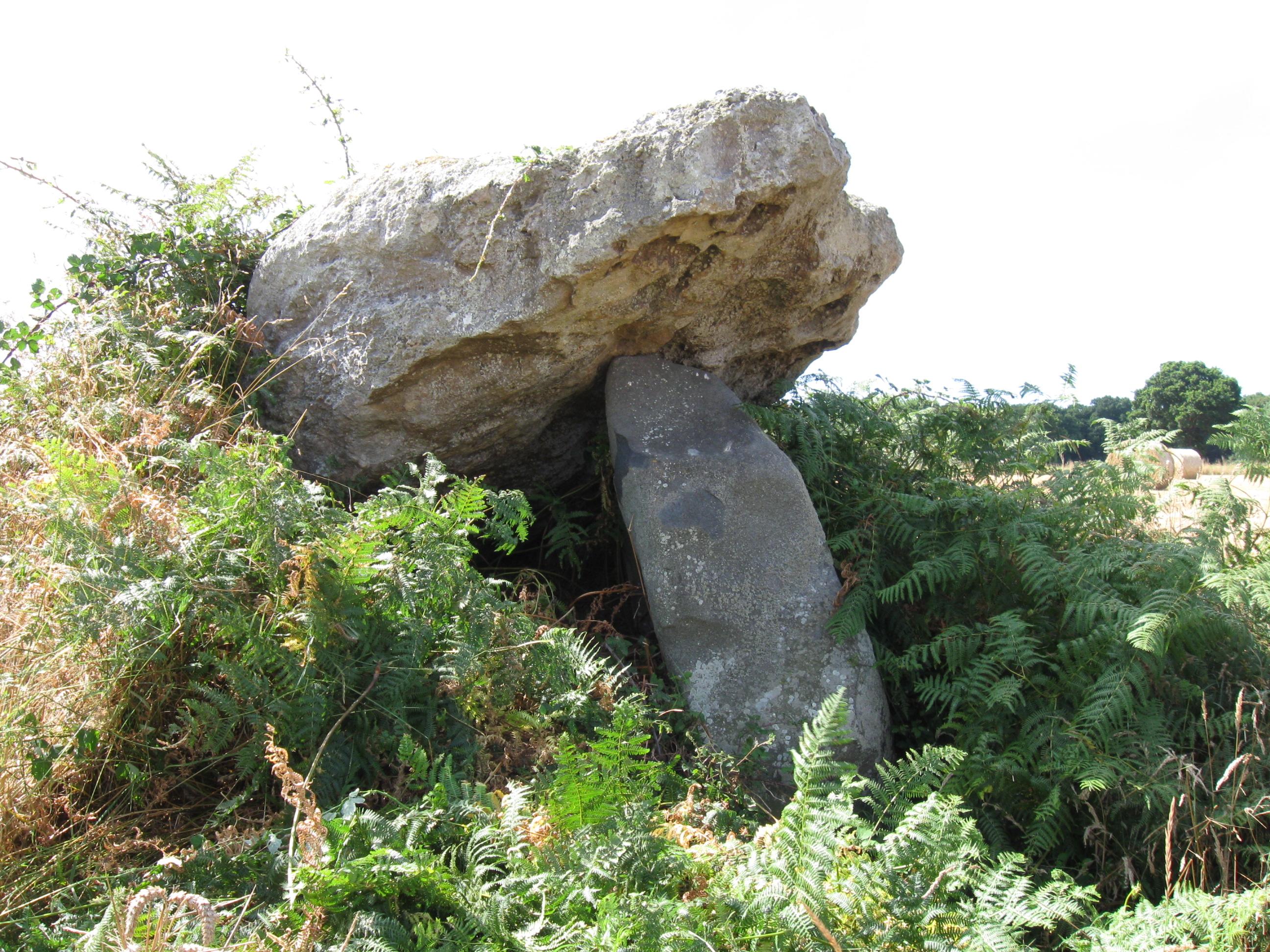 dolmen de la Ville-Tinguy