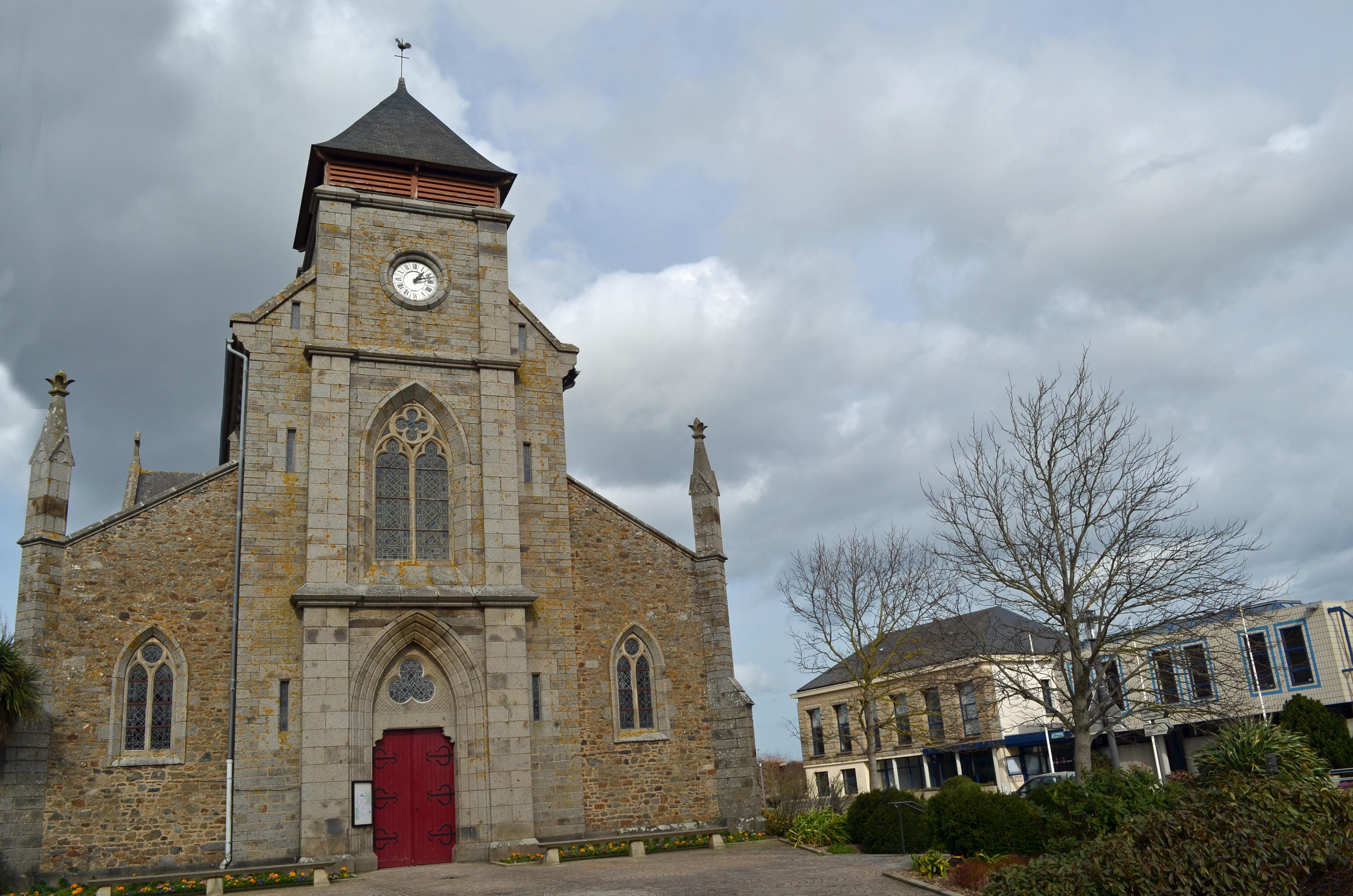 église Saint-Pierre de Trégueux