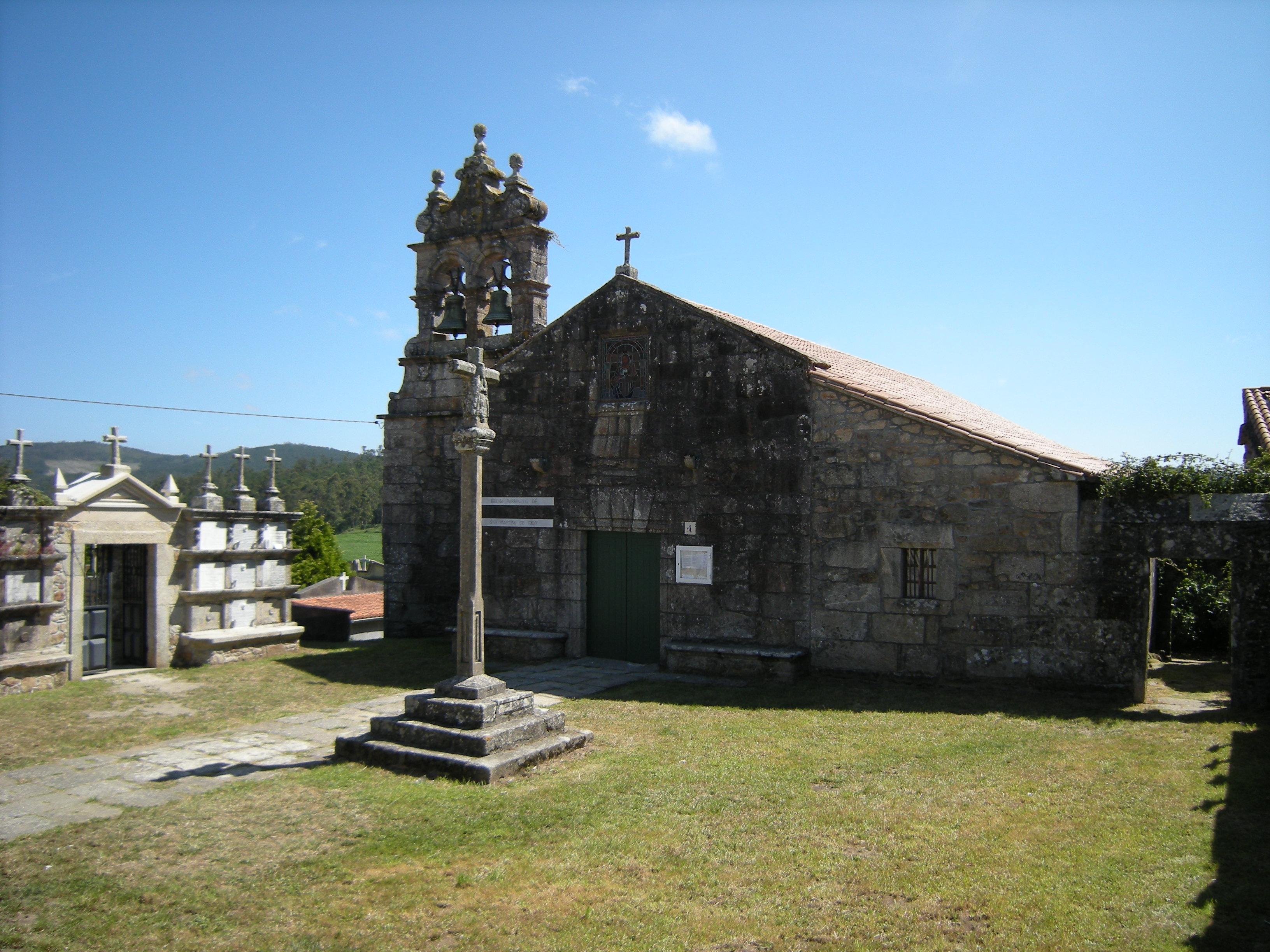 Iglesia de San Martiño de Ozón