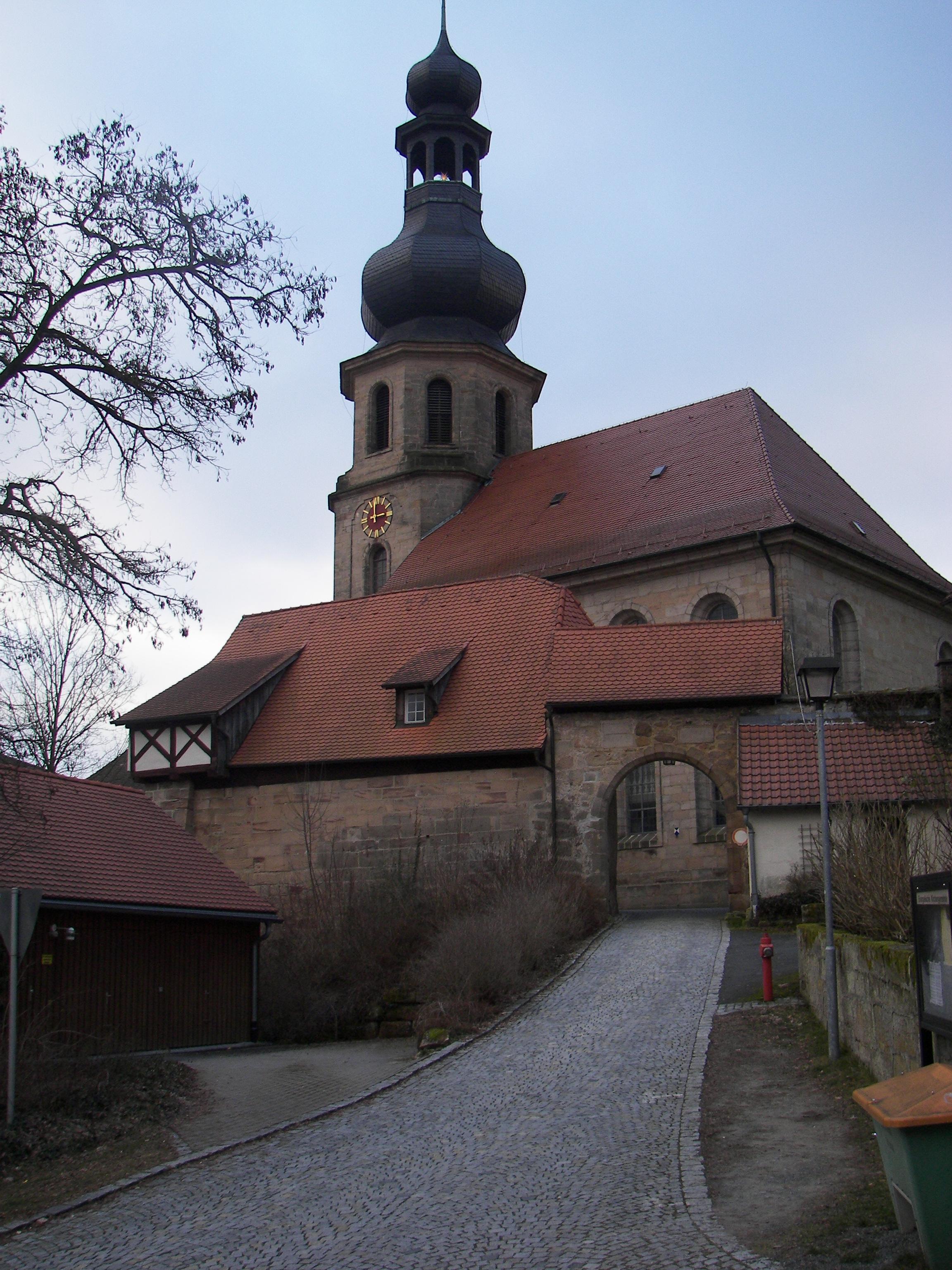 Evangelisch-lutherische Pfarrkirche St. Johannes der Täufer