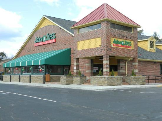 Jake n JOES Sports Grille
