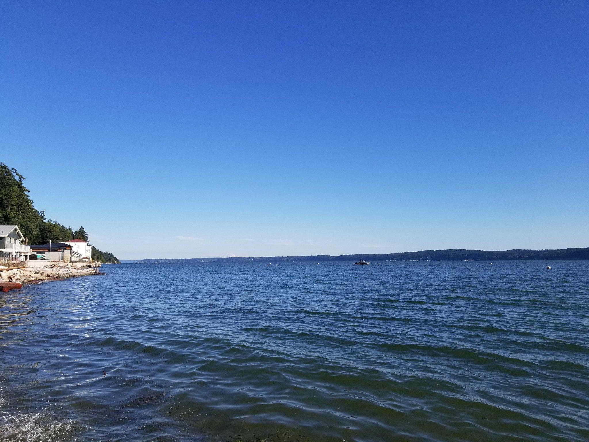Elger Bay