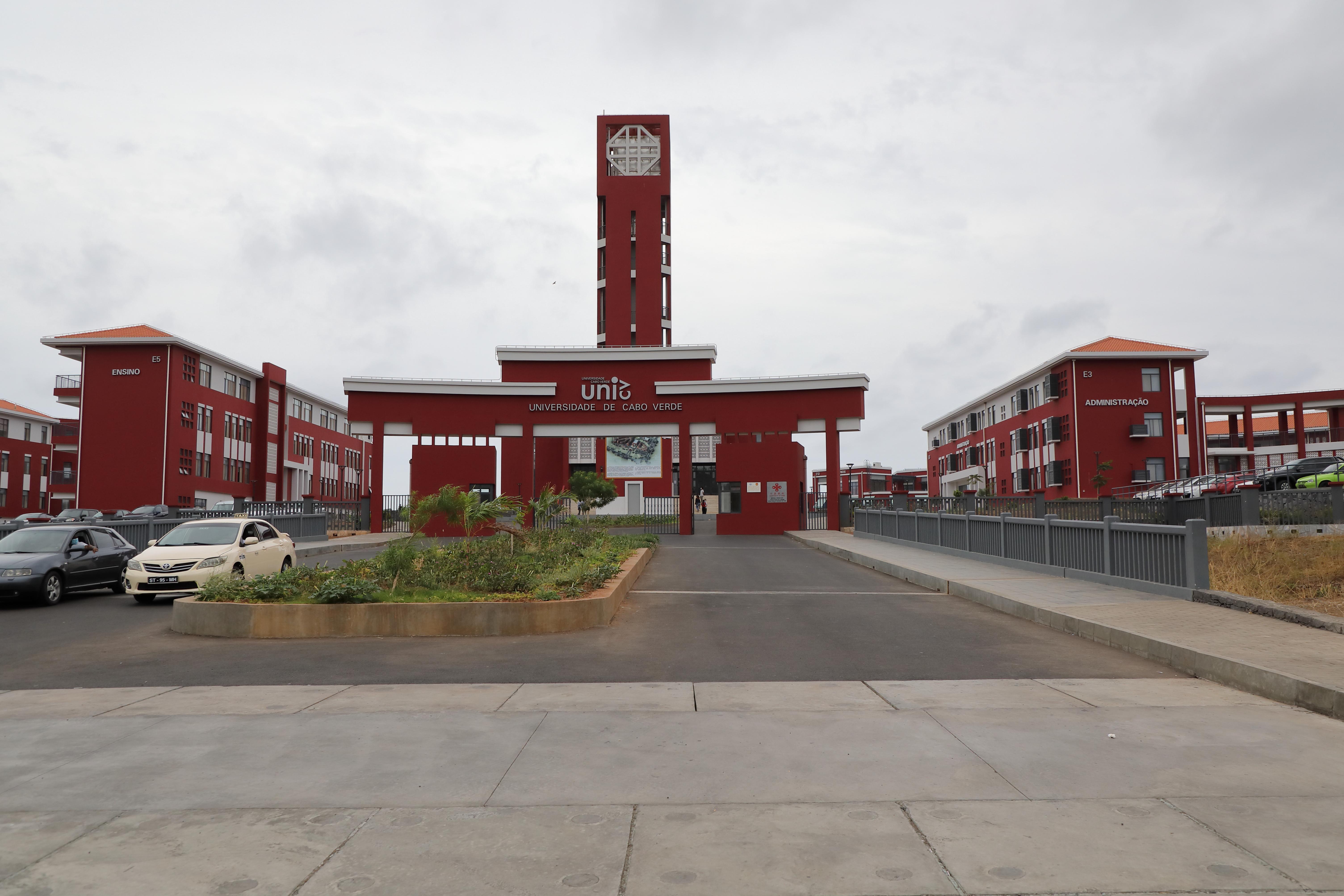 Universidad de Cabo Verde