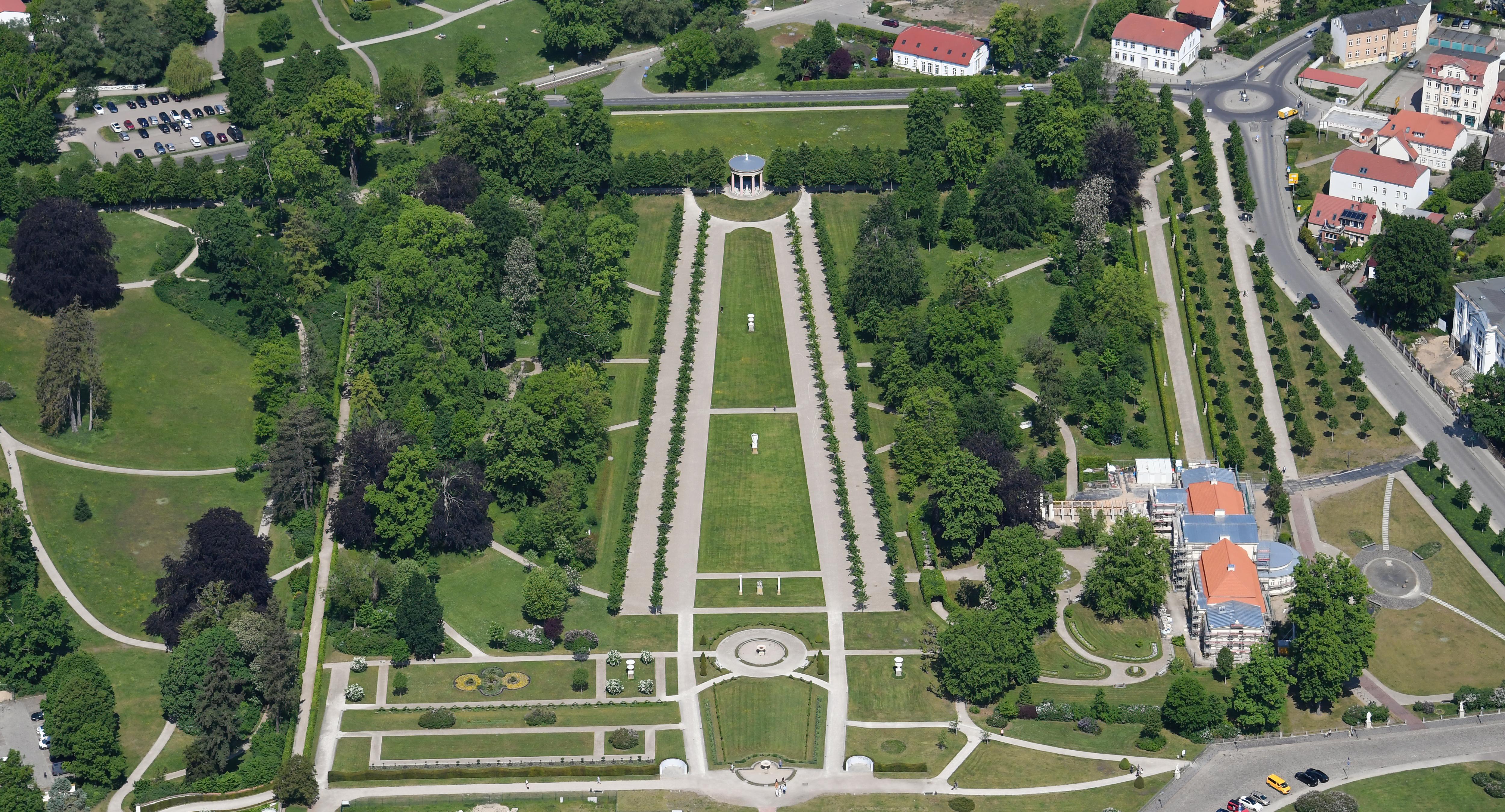 Schlosspark Neustrelitz