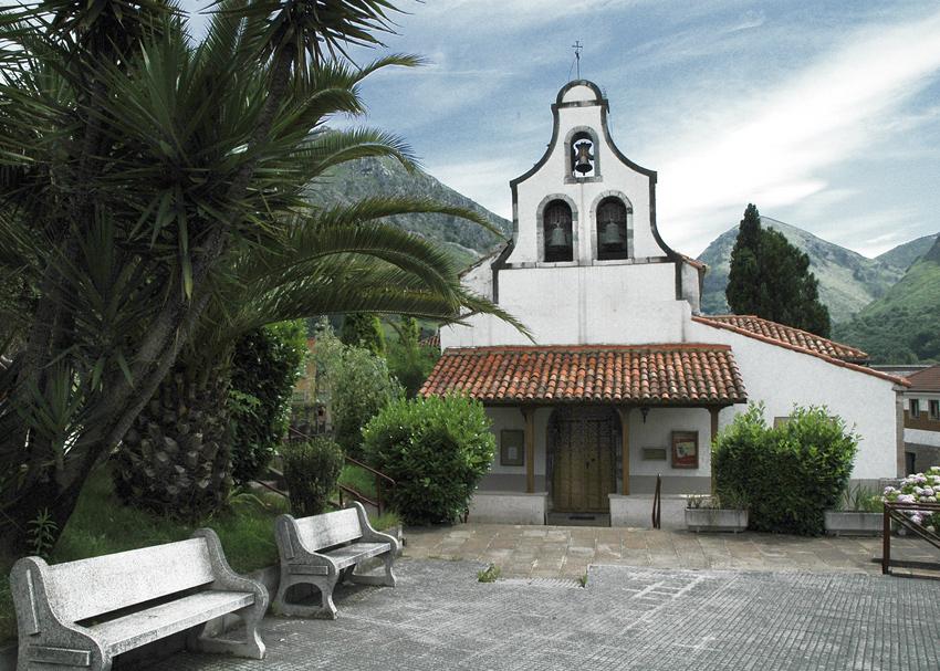 Iglesia de Santolaya de Morcin
