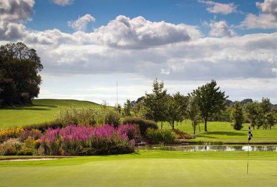 Cottrell Park Golf Resort