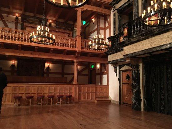 Blackfriars Playhouse