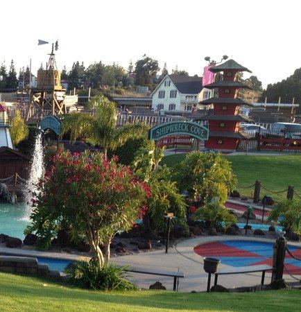 Golden Tee Golfland