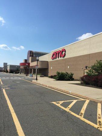 AMC Loews Brick Plaza 10